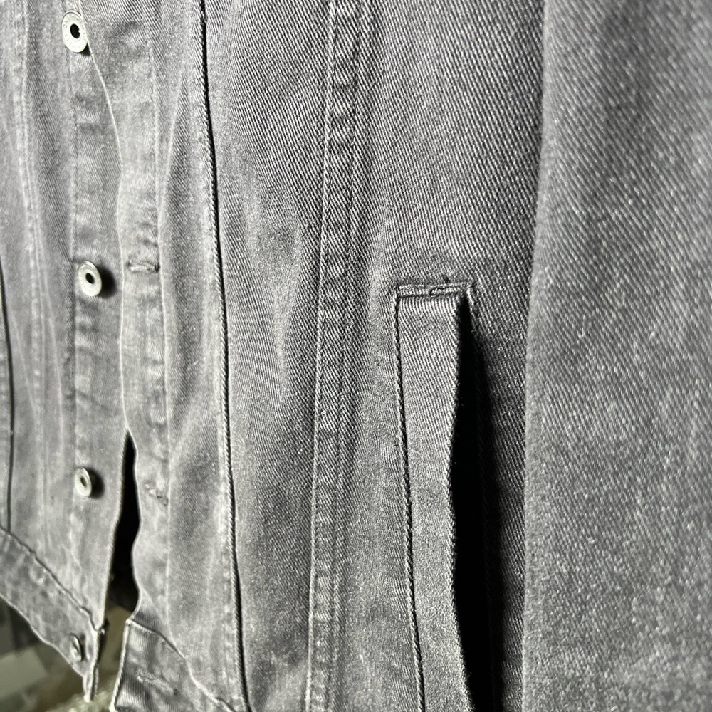 Ramones Vintage Style Black Jean Jacket Size XS - Picture 8 of 15